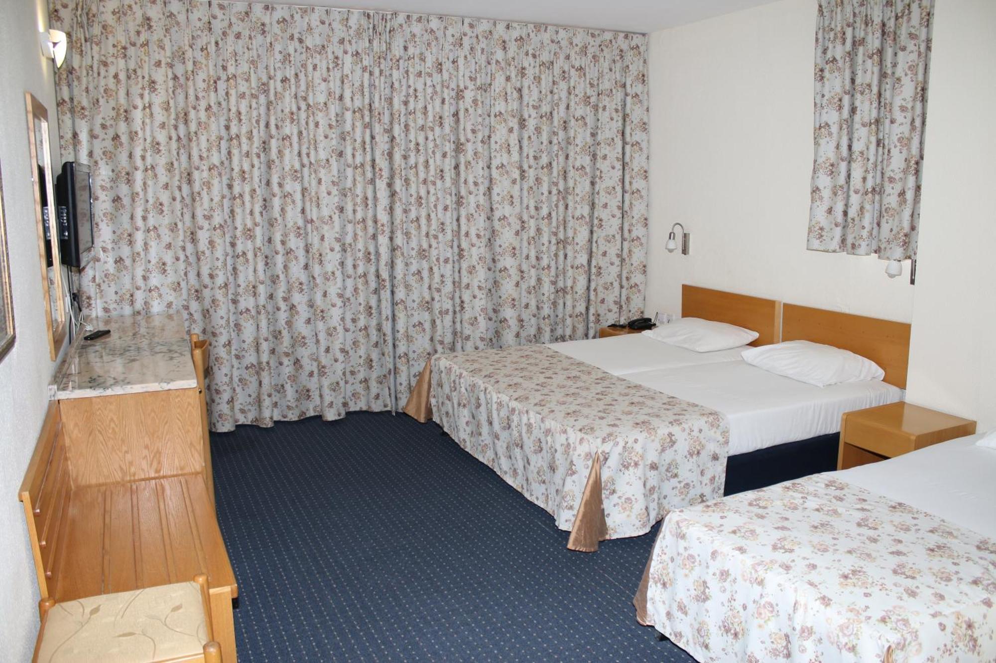 Hotel & Museum Dona Gracia Tiberias Ruang foto
