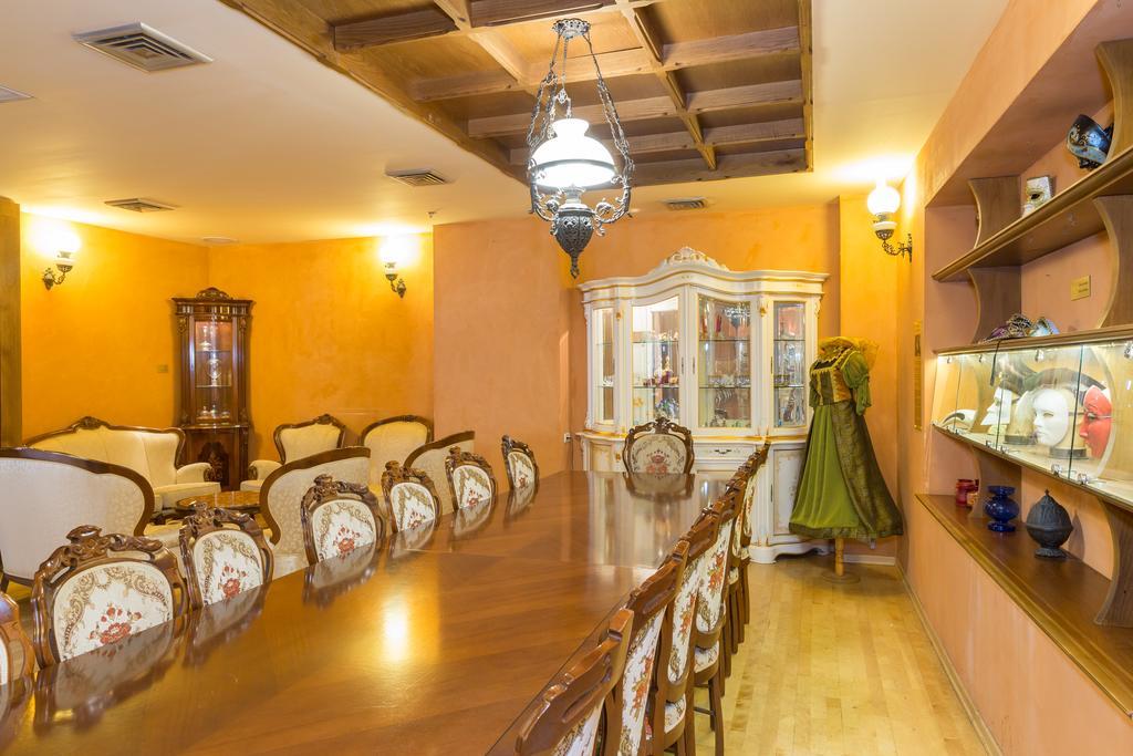 Hotel & Museum Dona Gracia Tiberias Bagian luar foto