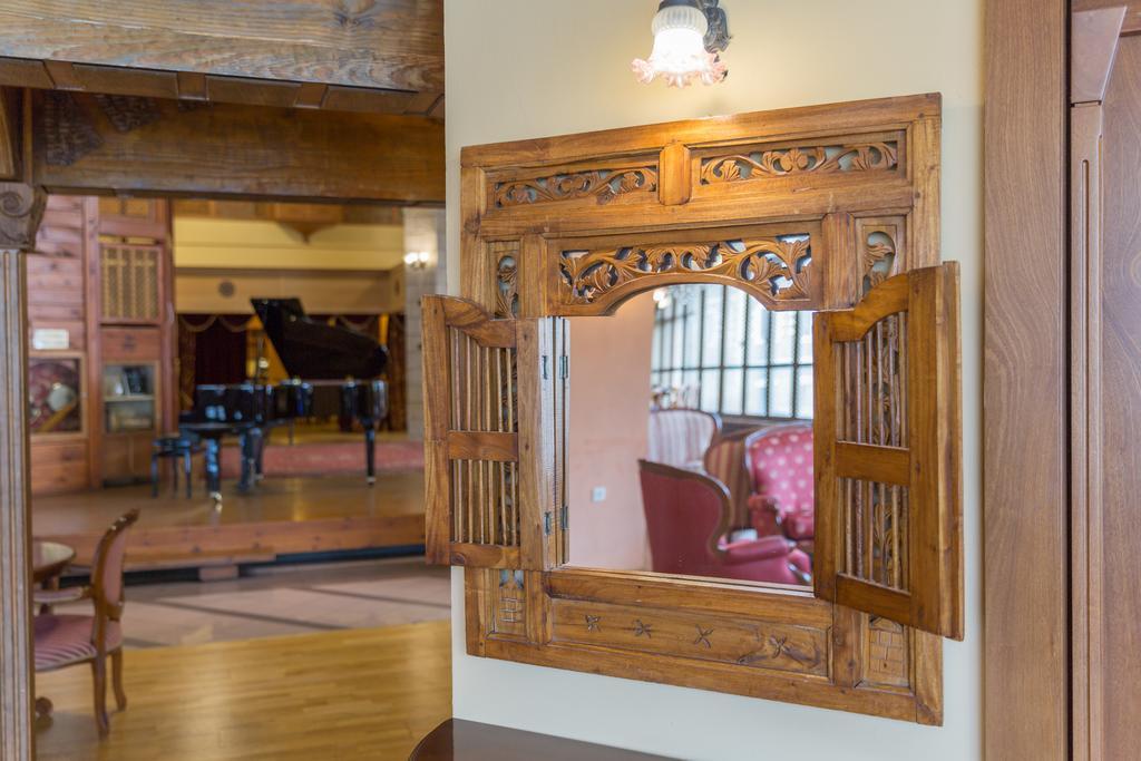 Hotel & Museum Dona Gracia Tiberias Bagian luar foto